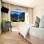 Hermanus Beachfront Lodge