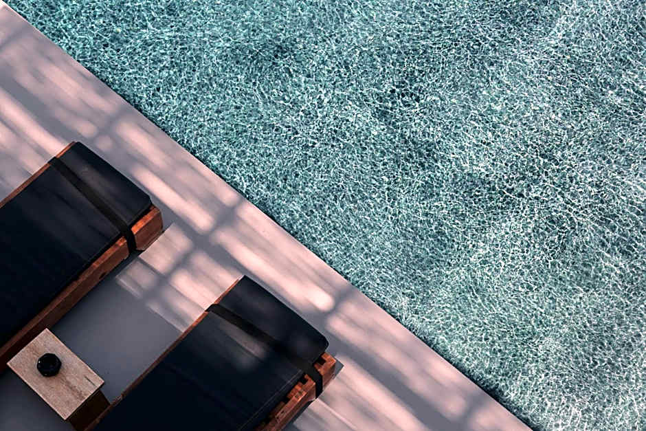 PAREA Blue Zone - Adults Only