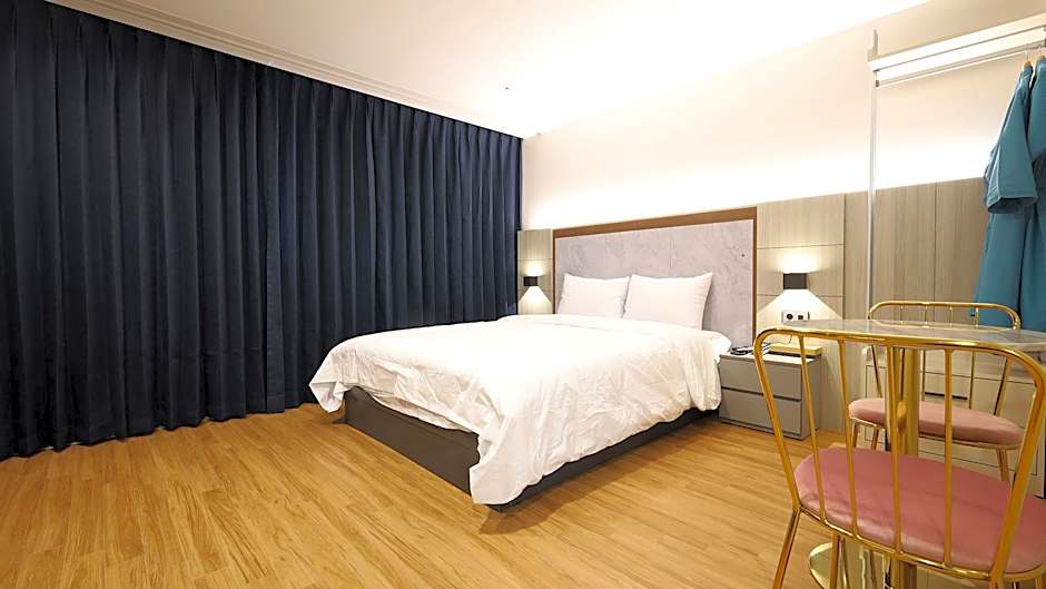 Gimhae City Hotel