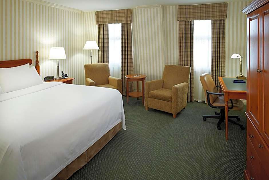 The Barrington Hotel