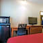 Econo Lodge Glens Falls / Lake George