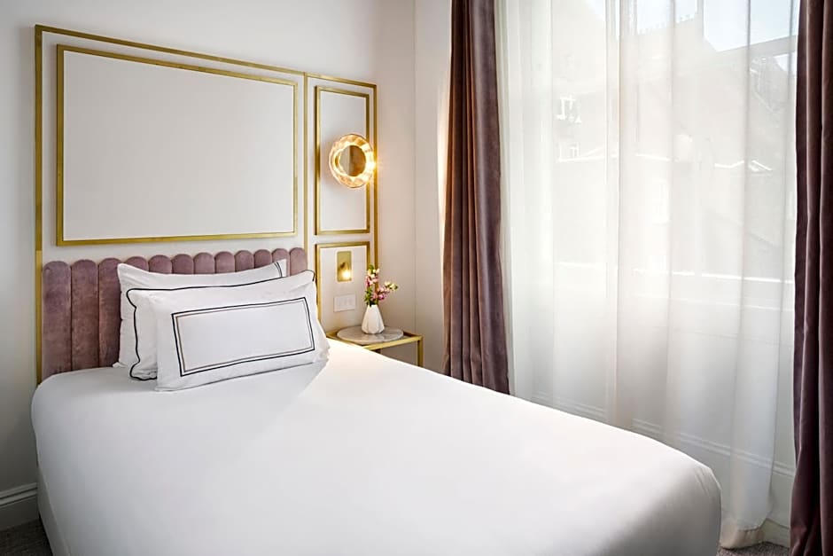 Meliá London Kensington member of Meliá Collection