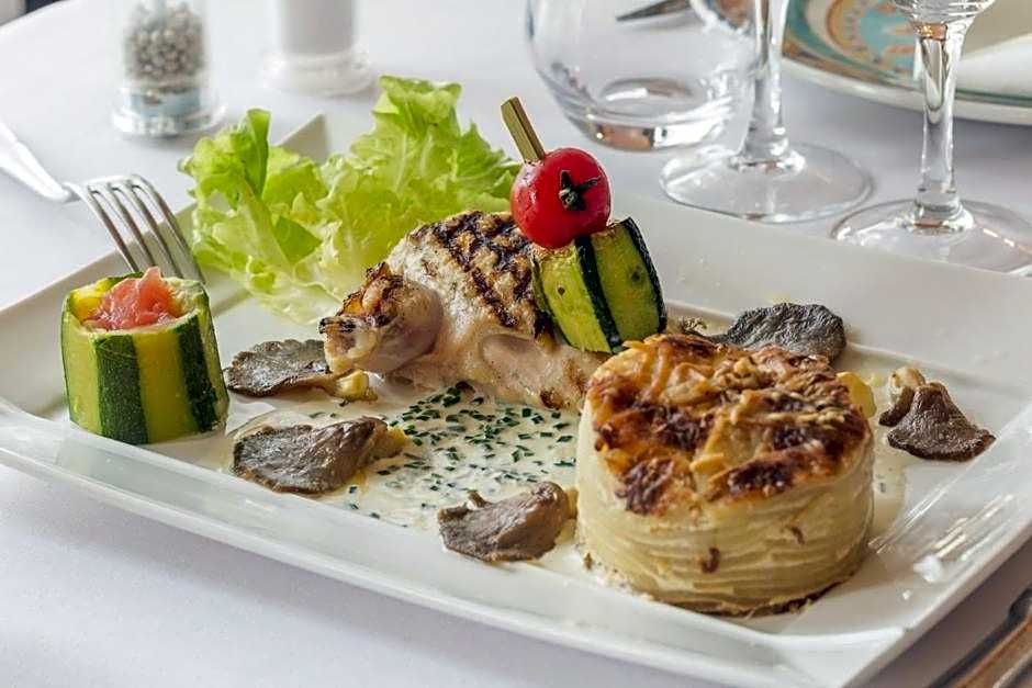 Logis Hôtel & Restaurant - Le Saint-Louis