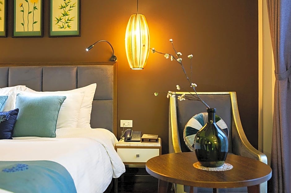 Hotel Emerald Waters Classy