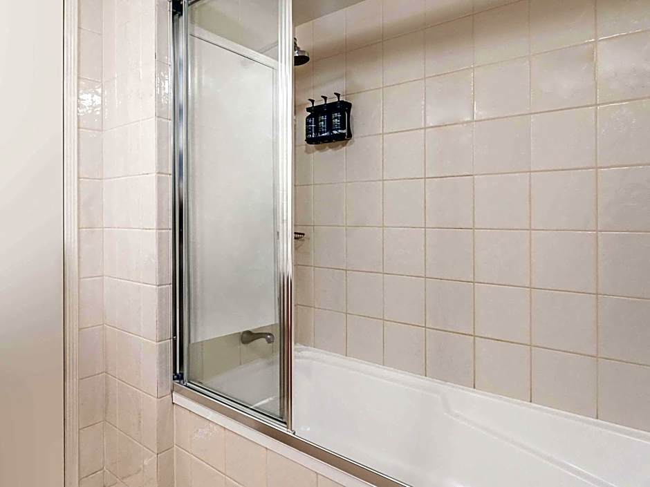 Mantra Coolangatta Beach