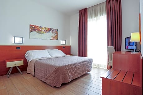 Triple Room with Balcony and Sea View