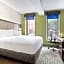 Hotel 1200