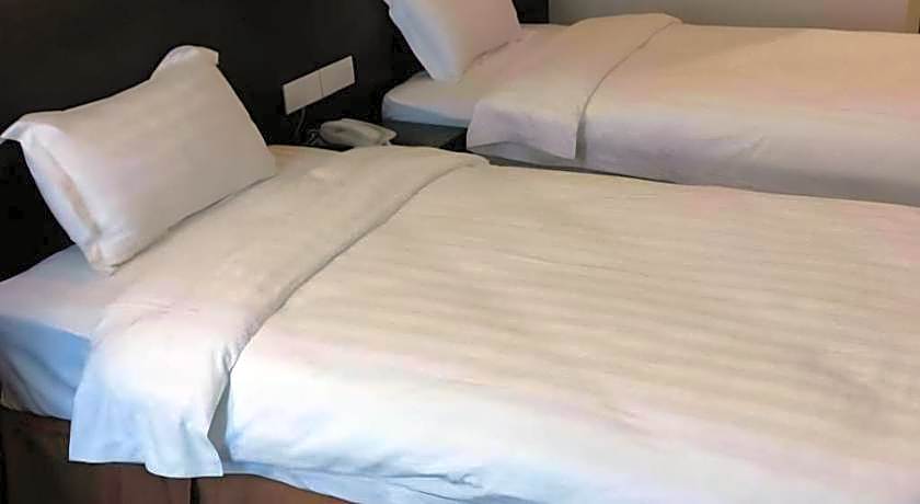 Eminent Hotel