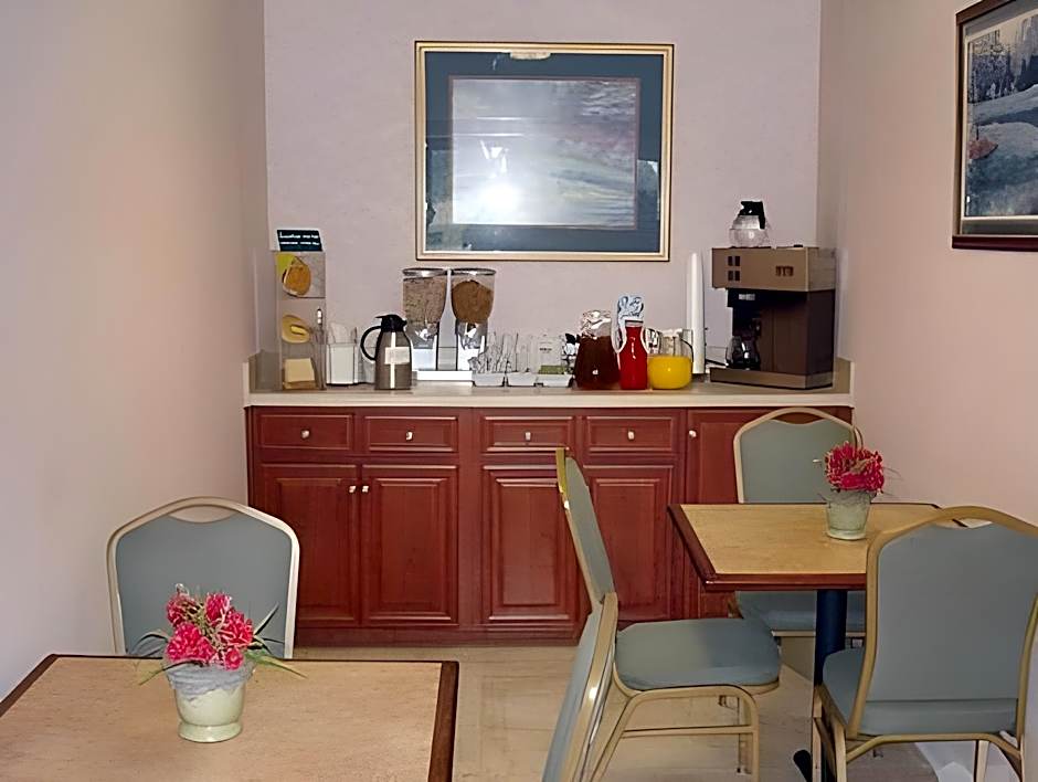 Econo Lodge Thomson