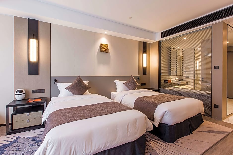 Howard Johnson by Wyndham Life ZhuoYuan Ningbo