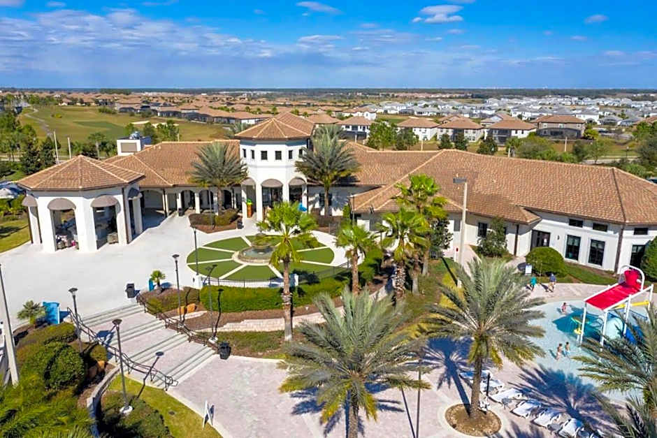 Super nice and spacious 9BDR home