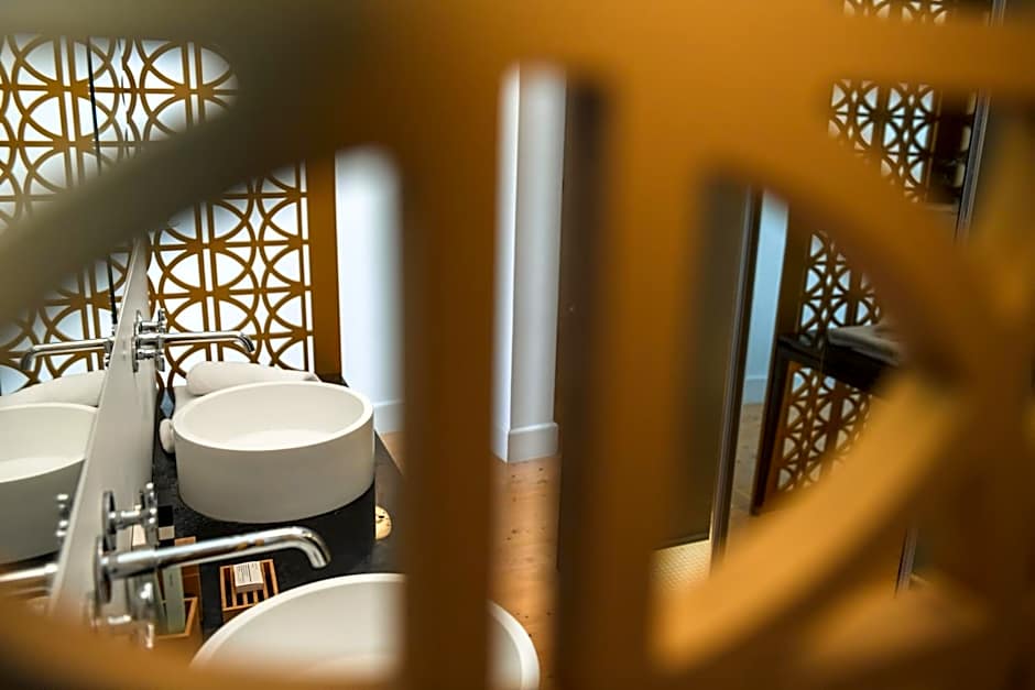 S Paul City Hotel