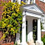 East Pallant Bed and Breakfast, Located in Large Georgian Townhouse in Central Chichester