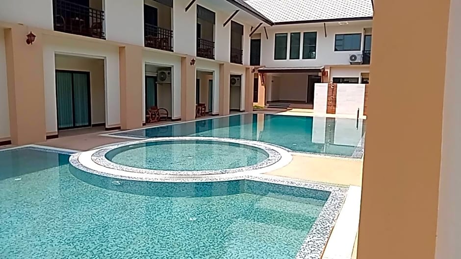 Peacock De Pai Hotel