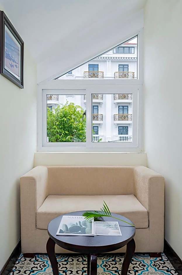 Hoi An Canal House Riverside by Haviland