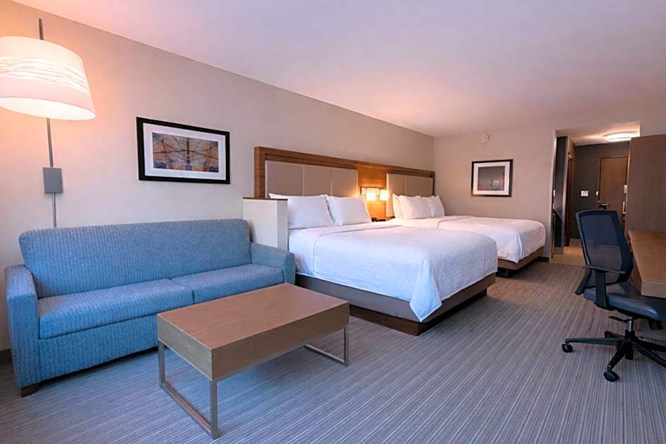 Holiday Inn Express & Suites Charlotte - Ballantyne by IHG