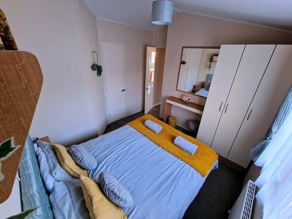 Livvi Rosa's Lodge
