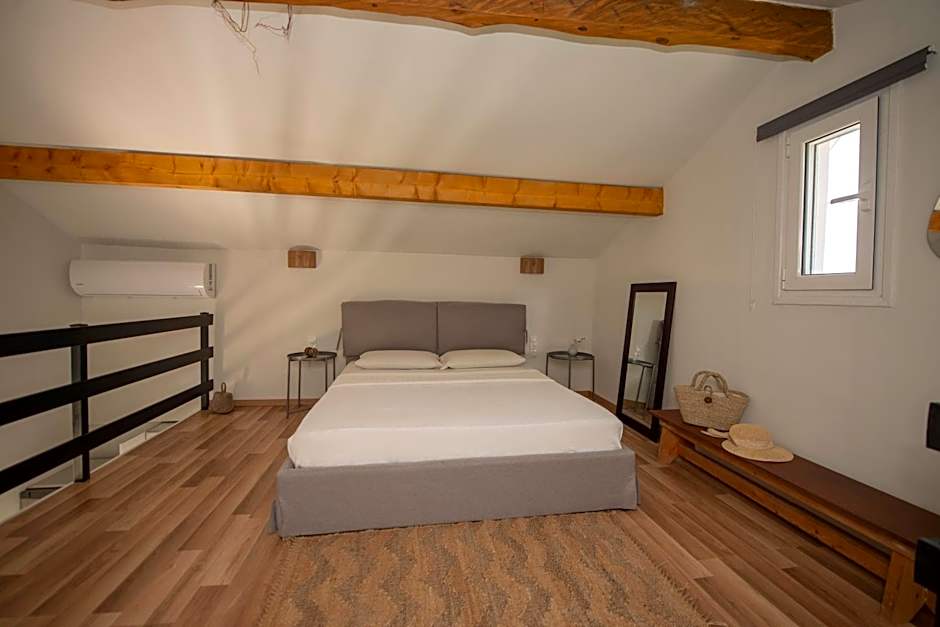 Elves Studios& Apartment's SIDARI