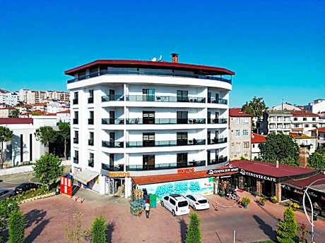Ceneviz Suit Hotel
