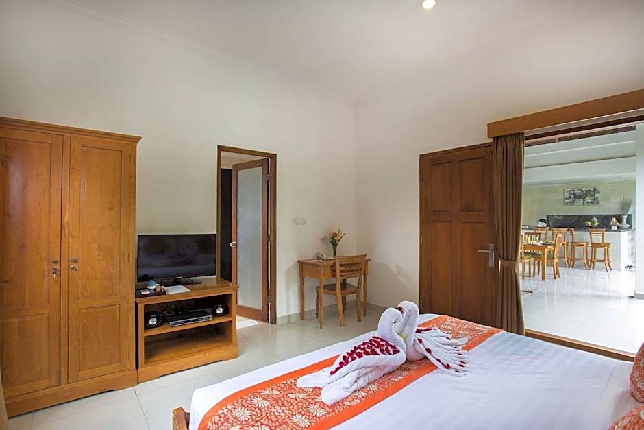 Sandi Agung Villa