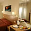 Hotel Majorca sul Mare in centro a Riccione con Area Fitness