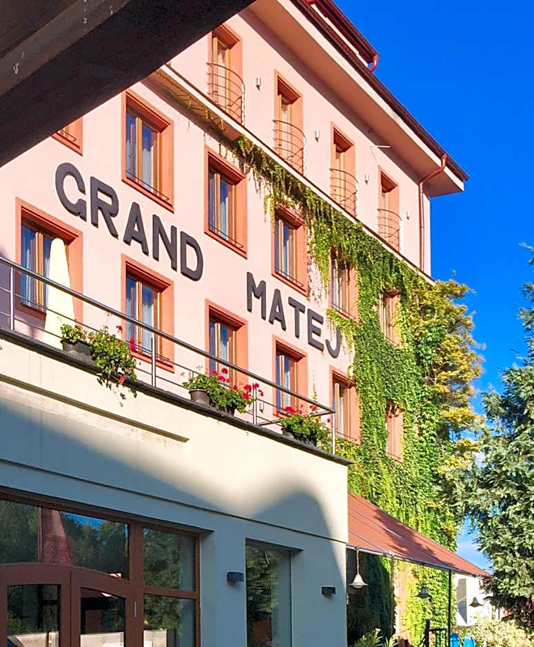 Hotel Grand Matej