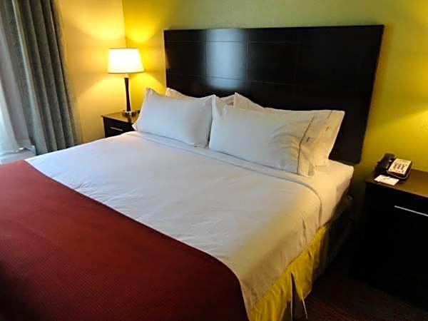 Holiday Inn Express Indianapolis North-Carmel By IHG