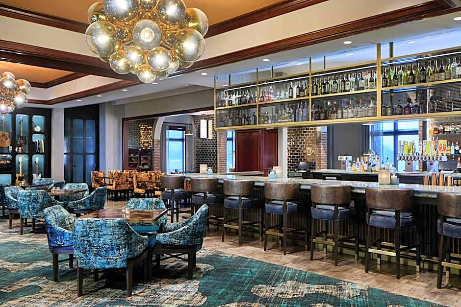 Renaissance Shoals Resort & Spa