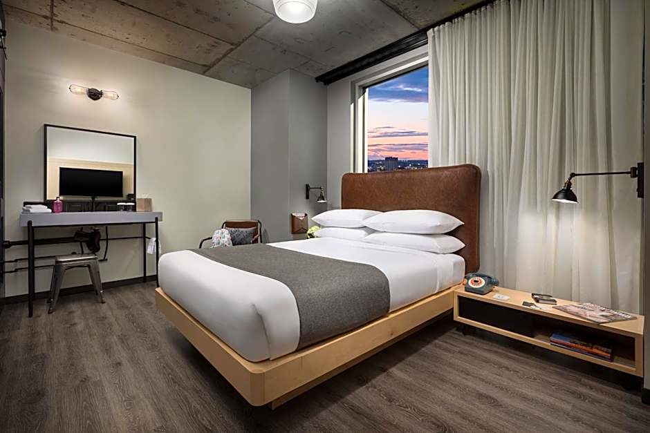 Moxy Boston Downtown