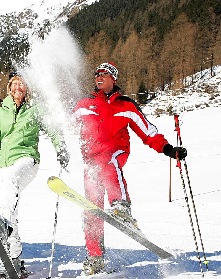 Haus Alpina & Landhaus Schöpf