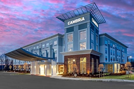 Cambria Hotel West Orange