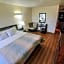 Sunnyside Inn and Suites Clackamas