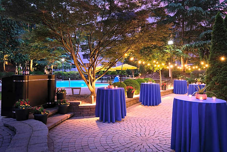 Hyatt Regency Suites Atlanta Northwest