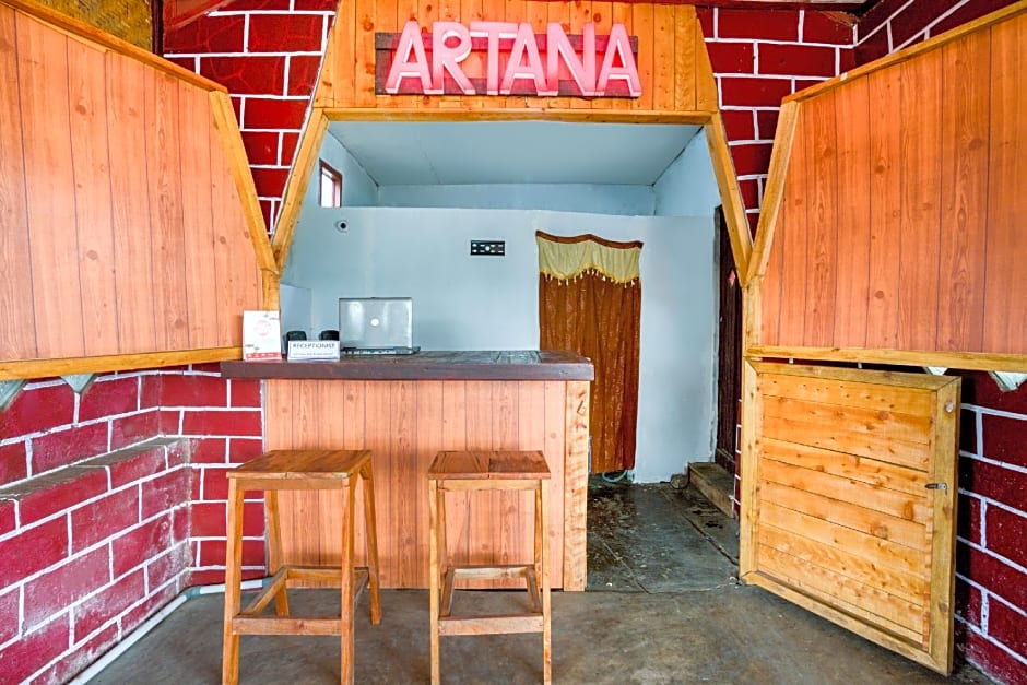 Super OYO 2961 Artana Bed & Breakfast