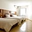 Hotel El Djenina