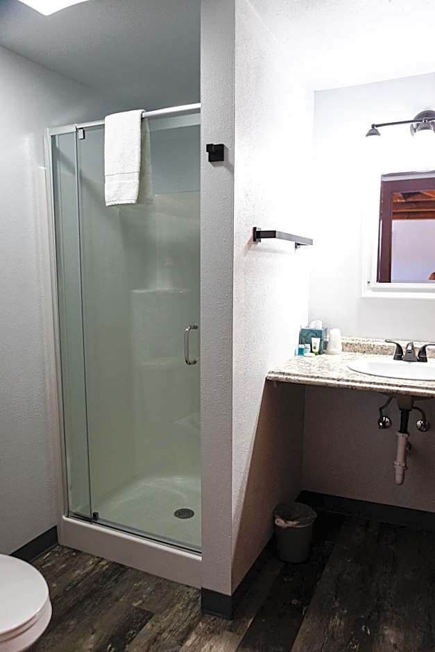Big Medicine Cabins