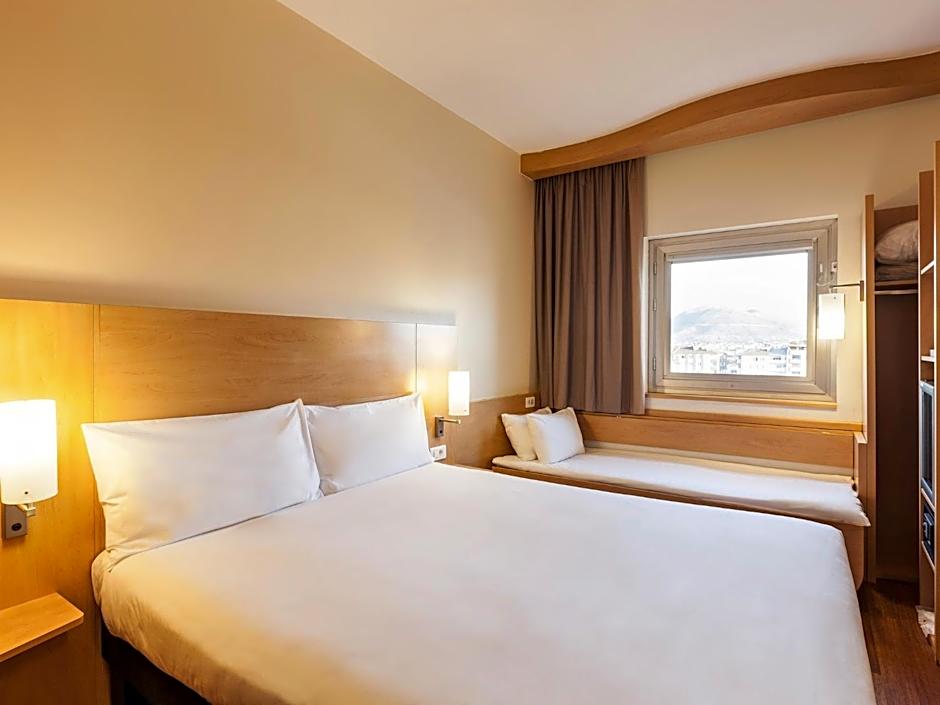 ibis London Luton Airport