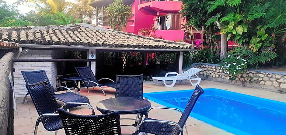 Novos Baianos Hostel e Pousada