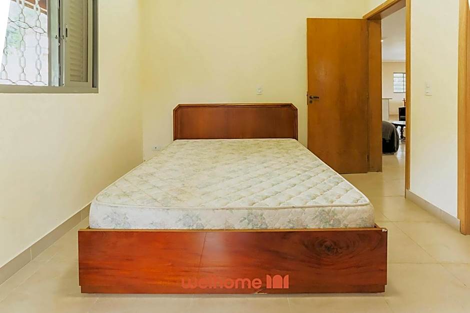 Casa em Parelheiros com Piscina e Churrasqueira