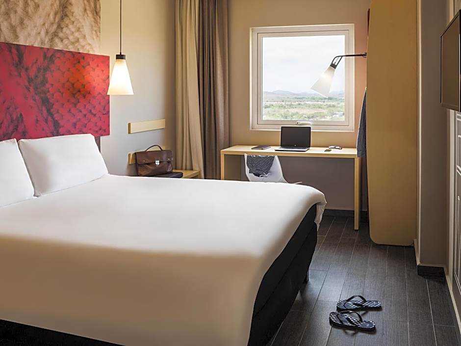 Ibis Mazatlan Marina