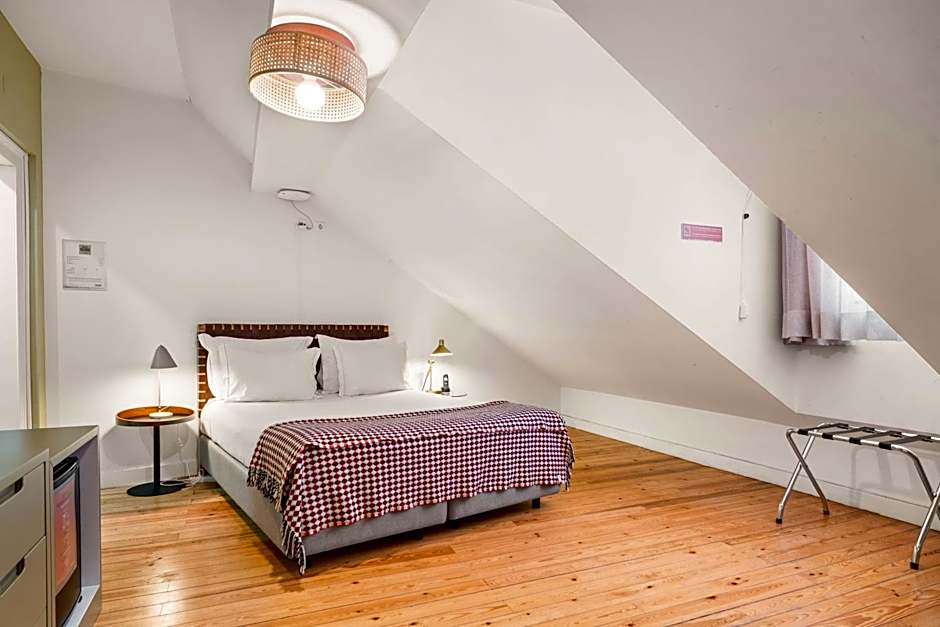 Casa do Bairro by Shiadu