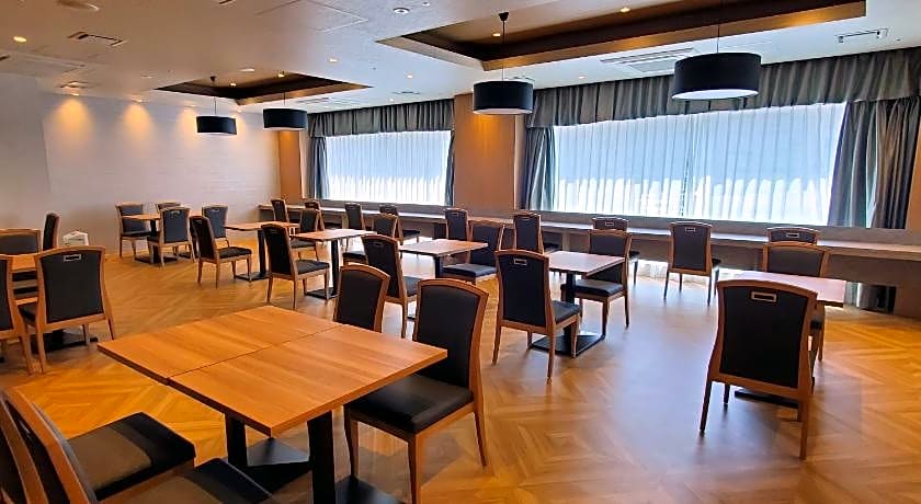 Kochi Pacific Hotel