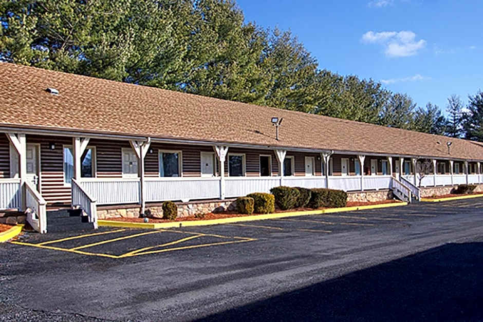 Super 8 by Wyndham Christiansburg