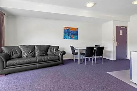 Executive One-Bedroom Suite