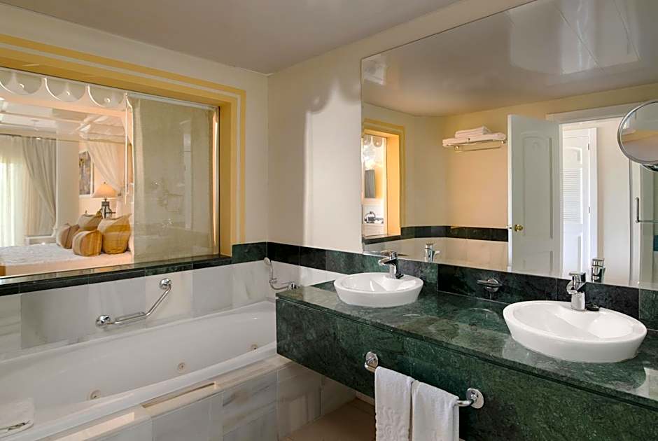Bahia Principe Luxury Bouganville - Adults Only