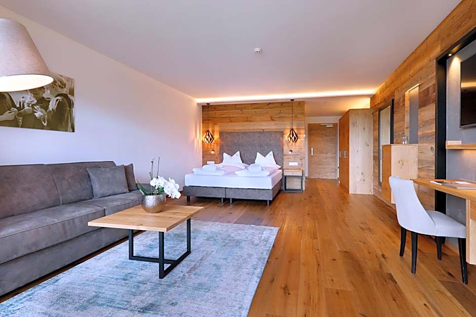Photo 1 of 4 of Superior Suite, Mountain View