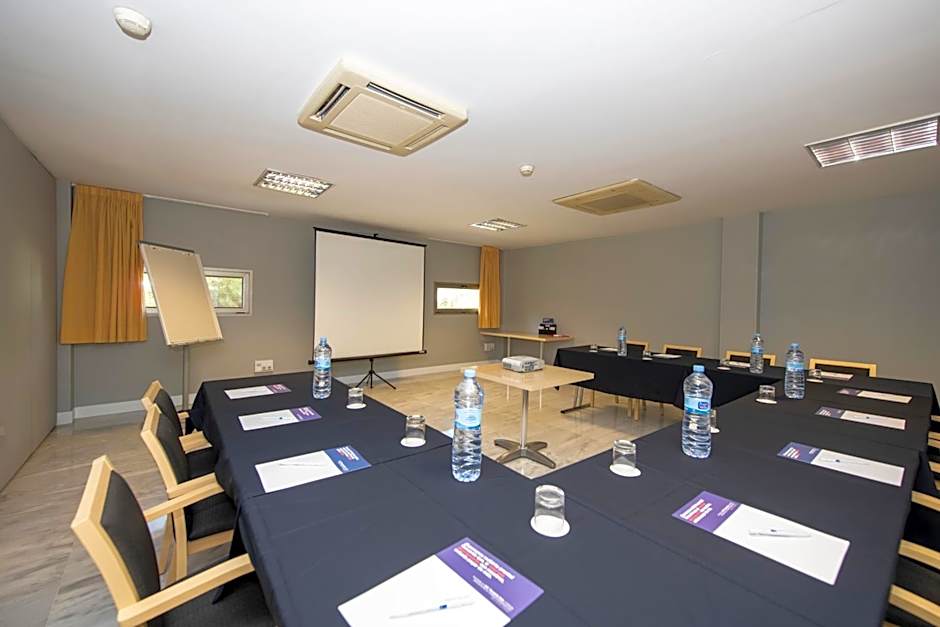 Holiday Inn Express Barcelona - Montmeló By IHG