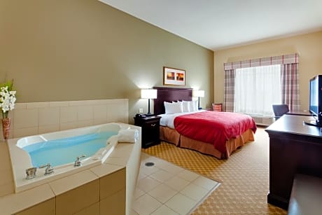 King Suite with Whirlpool