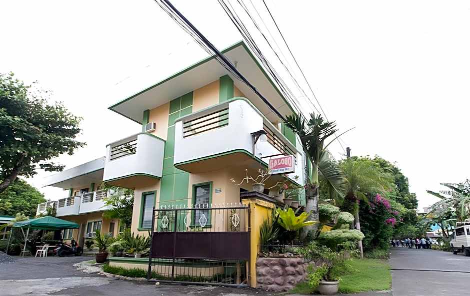 RedDoorz near Mariners Legazpi