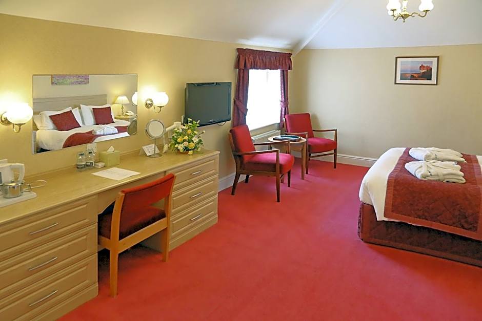 Saxonville Hotel